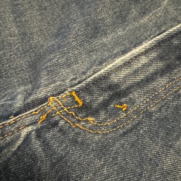 Abercrombie & Fitch Distressed Blue Ankle Jeans - Picture 9 of 11